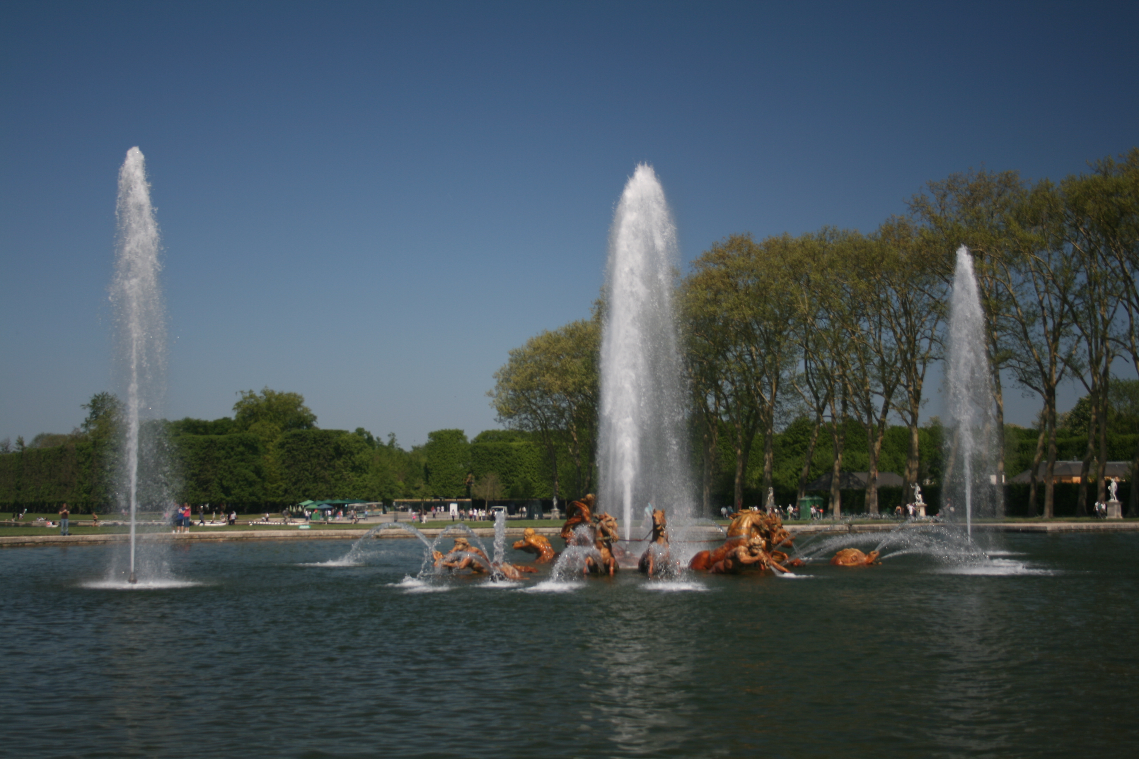 Bassin d'Apollon et perspective du Grand Canal dans les jardins de Versailles